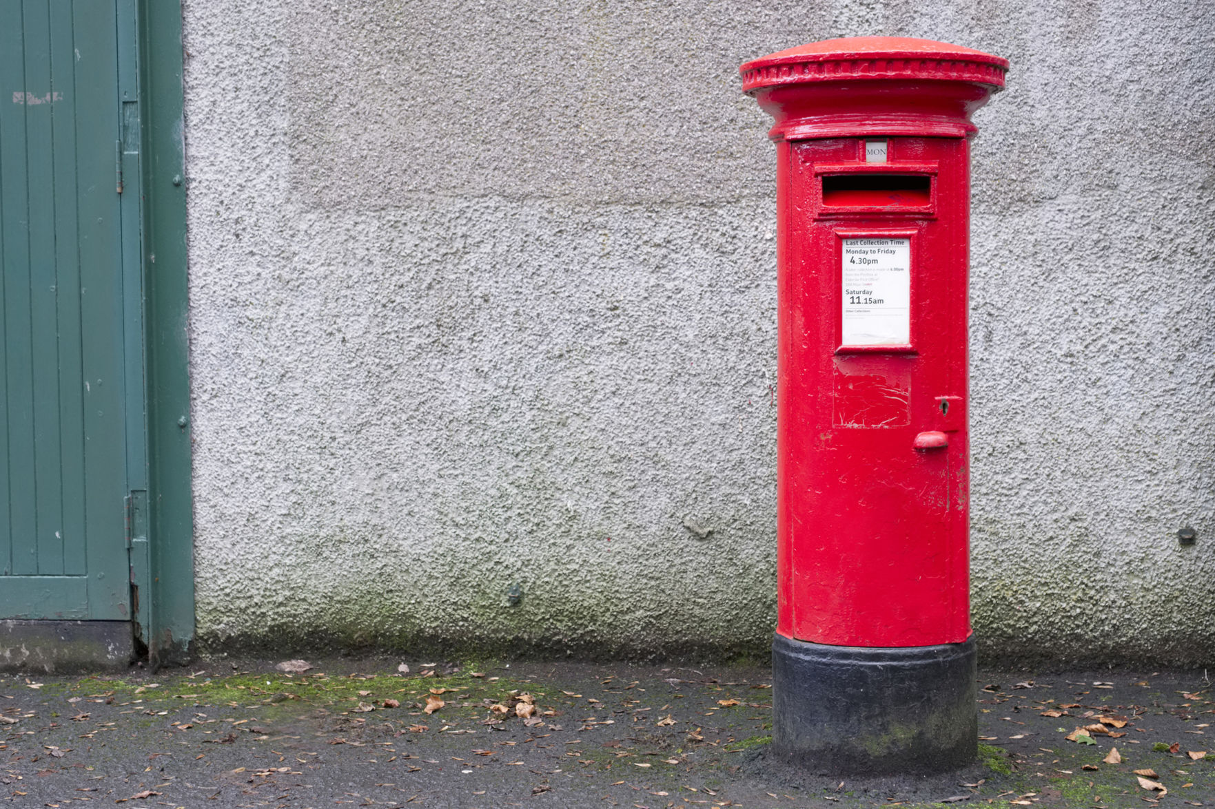 Pillar boxes
